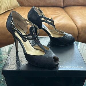 Steve Madden Luxe Stiletto Sz 8